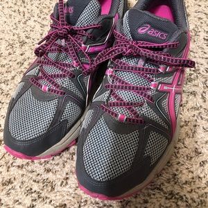 ASICS Women’s Trail Runner Gel-Kahana 8 size 11